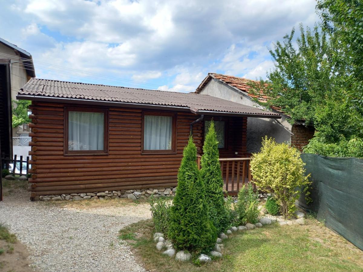 Guest House Raffe Dobrinischte Exterior foto